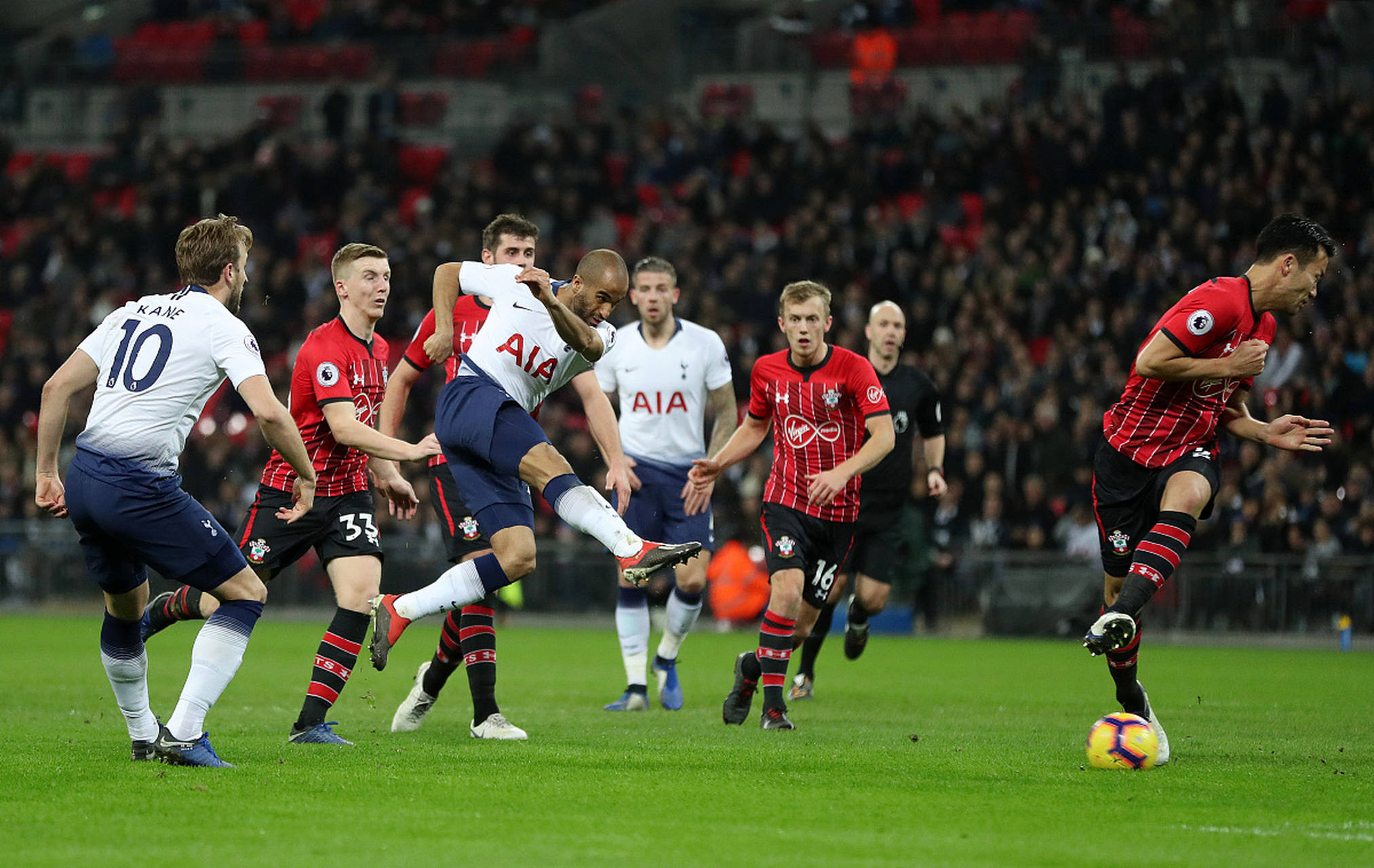 而马莱莱尽 而马莱莱尽